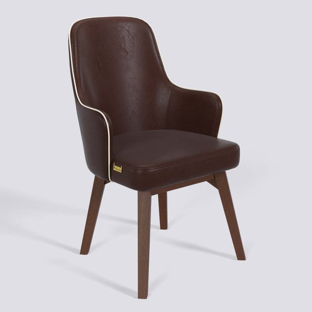 Suite Lounge Chair In Wooden Base | 1918